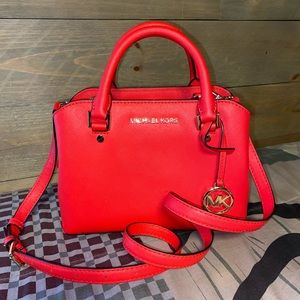 Michael Kors Small Savannah Satchel ❤️